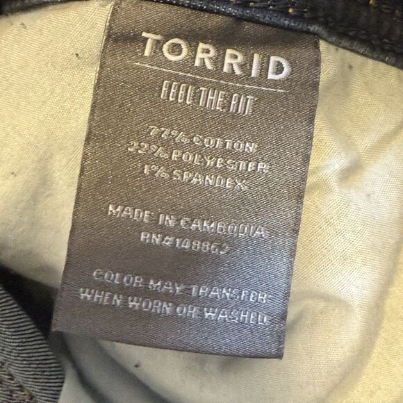 NWT Torrid Luxe Slim Boot Jean Mid Rise Blue Medium Wash Denim Plus Size 20R - Picture 7 of 7